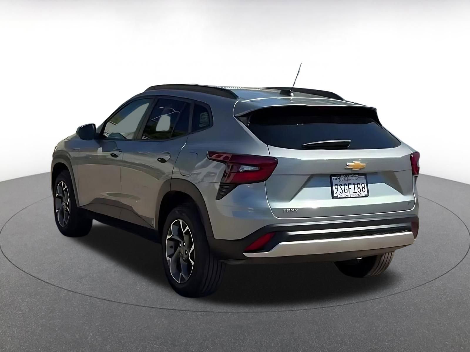 Thumbnail: 2025 Chevrolet Trax - 11