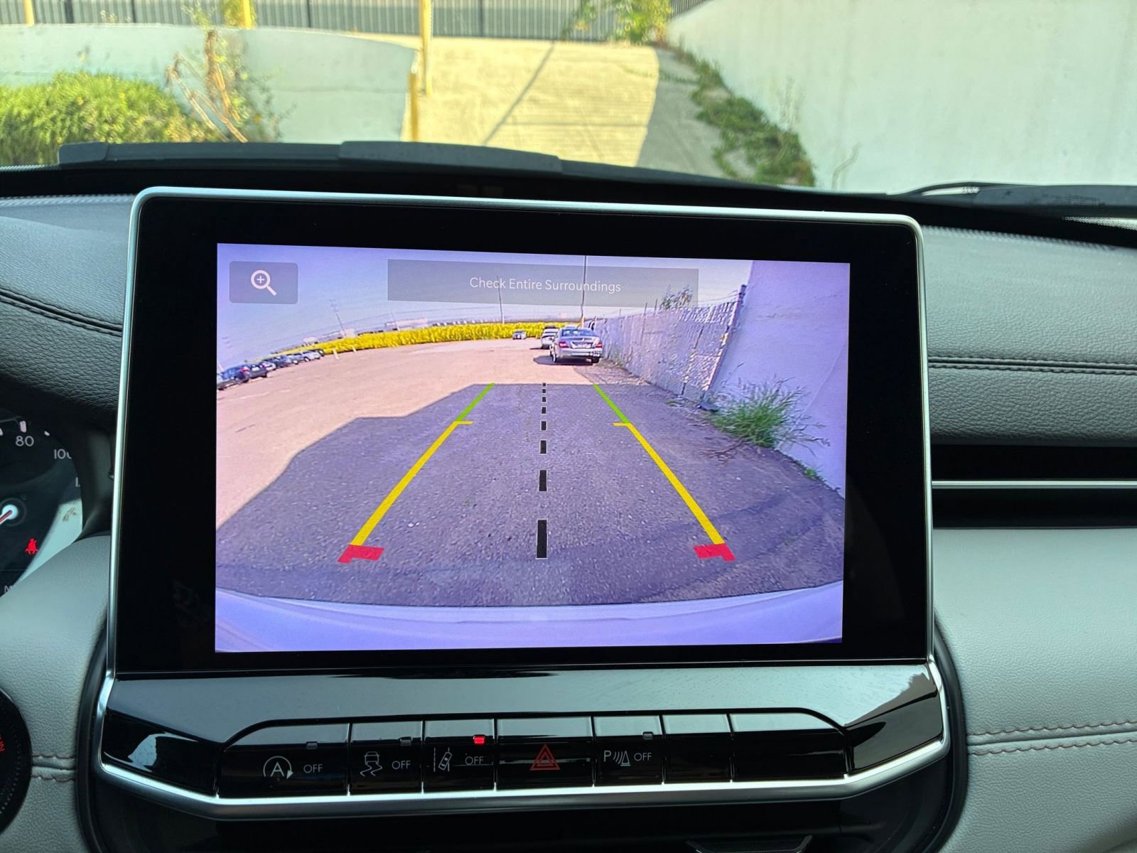 Thumbnail: 2025 Jeep Compass - 24