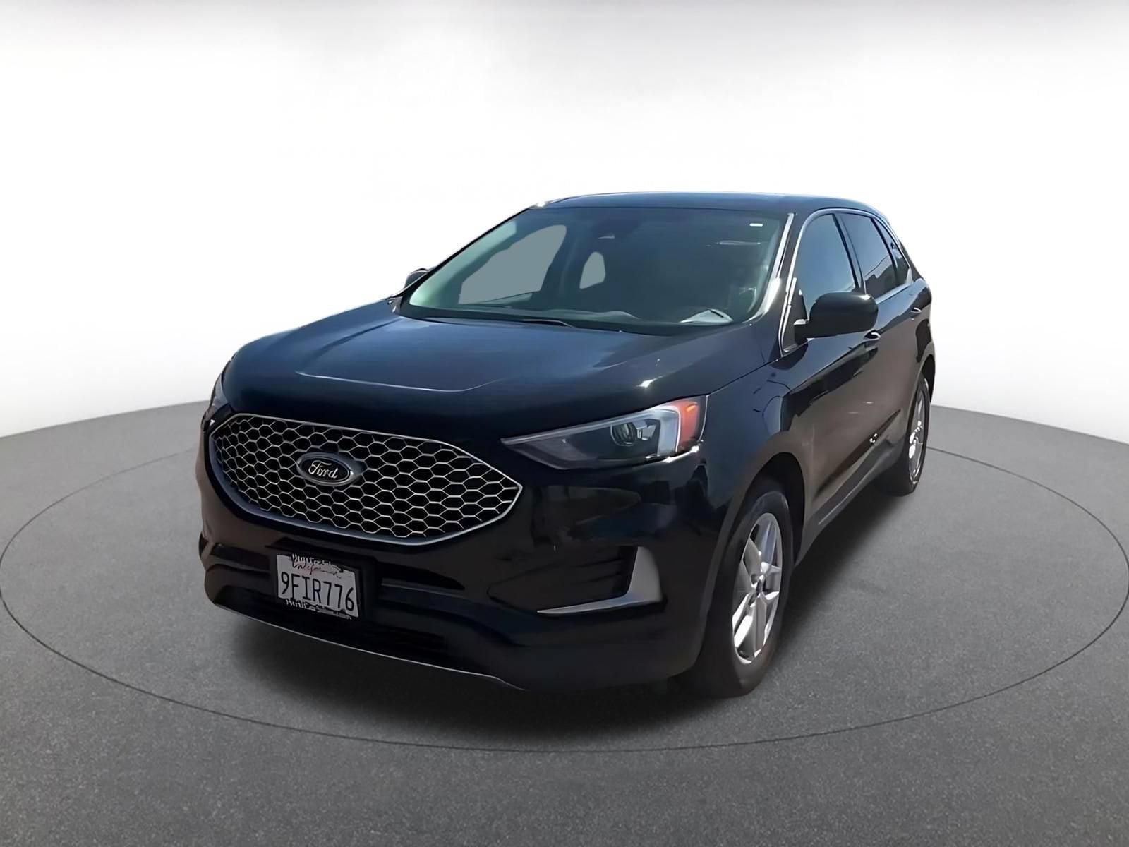 Thumbnail: 2023 Ford Edge - 7