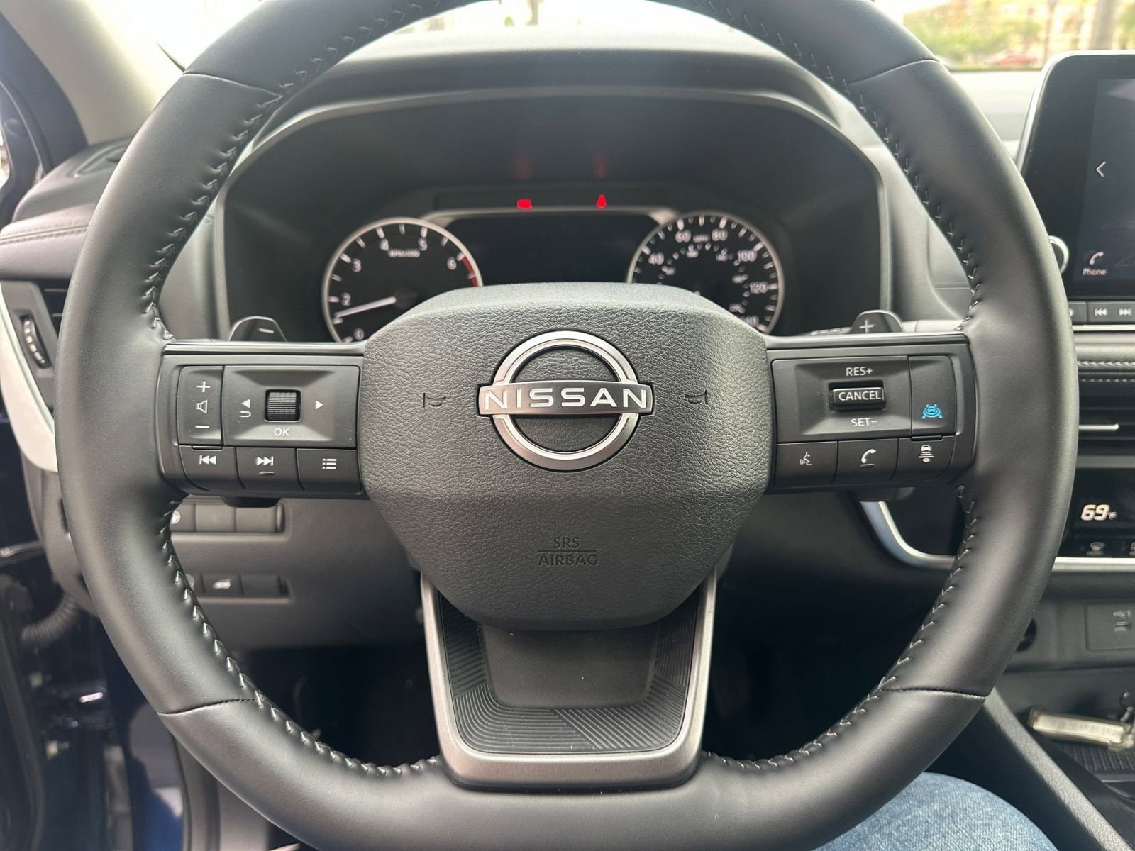 Thumbnail: 2025 Nissan Rogue - 28