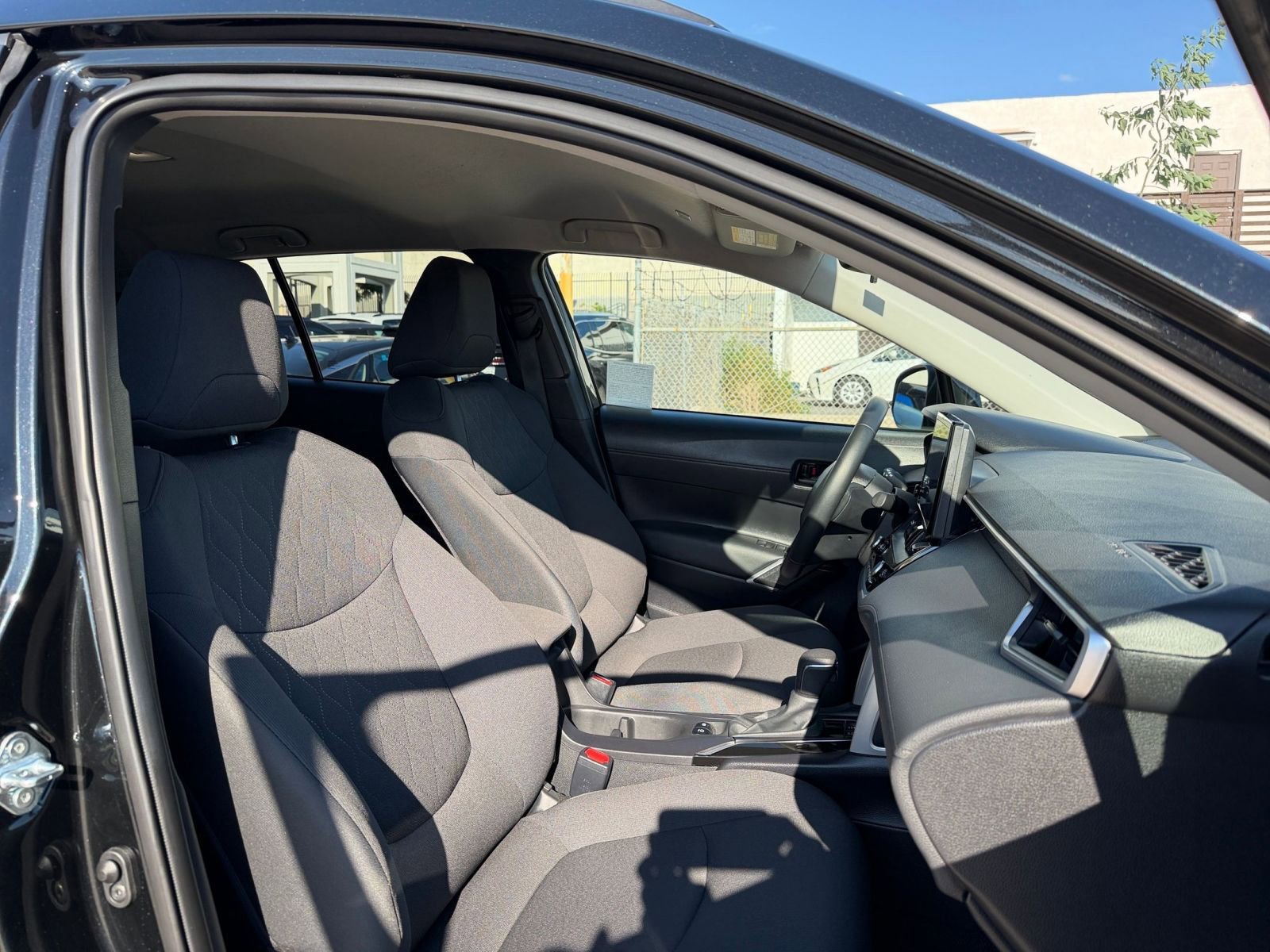 Thumbnail: 2025 Toyota Corolla Cross - 35