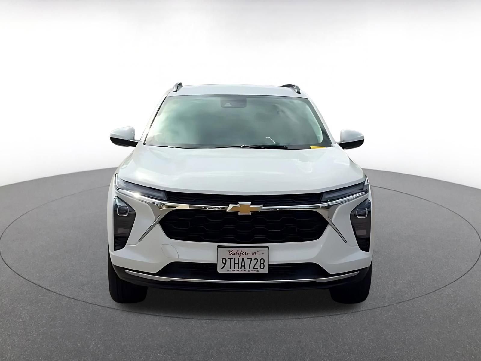 Thumbnail: 2025 Chevrolet Trax - 4