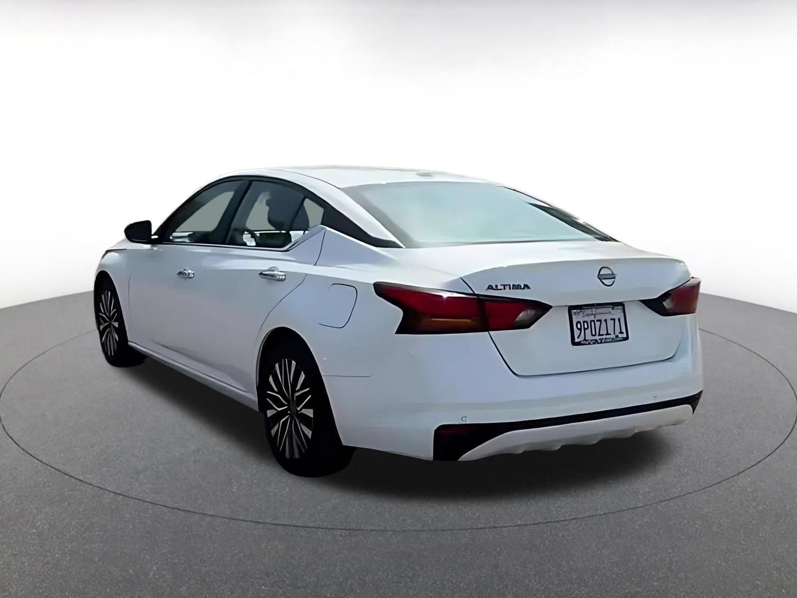Thumbnail: 2025 Nissan Altima - 11