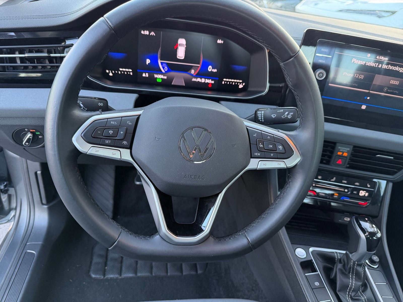 Thumbnail: 2025 Volkswagen Jetta - 27