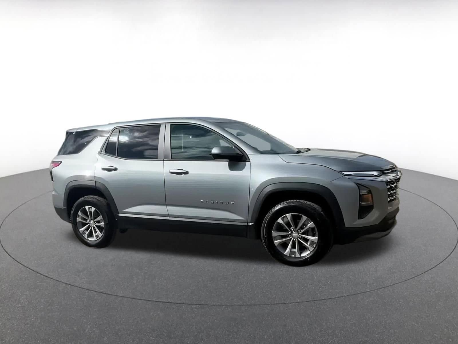 Thumbnail: 2025 Chevrolet Equinox - 2