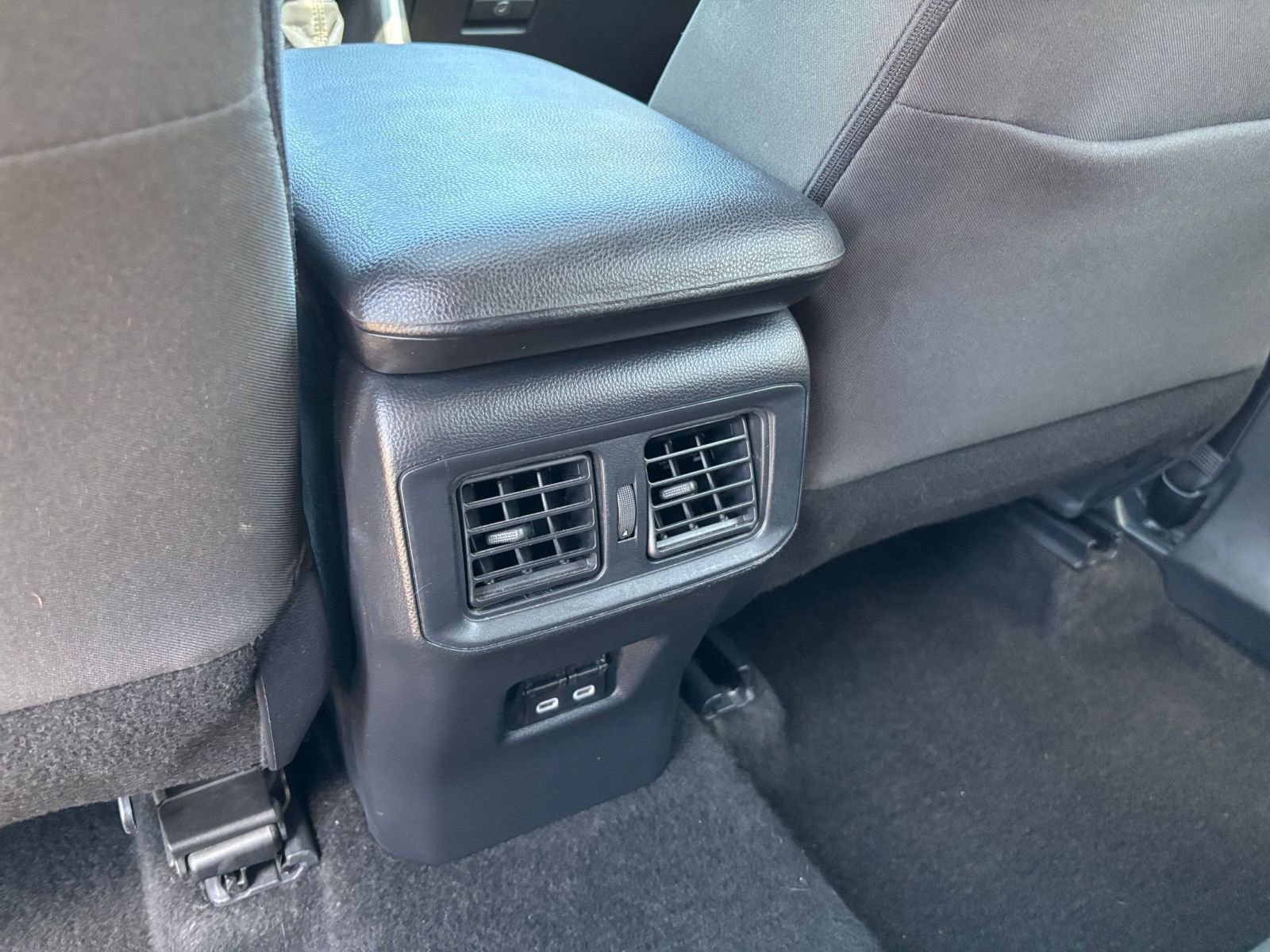 Thumbnail: 2024 Toyota RAV4 - 24