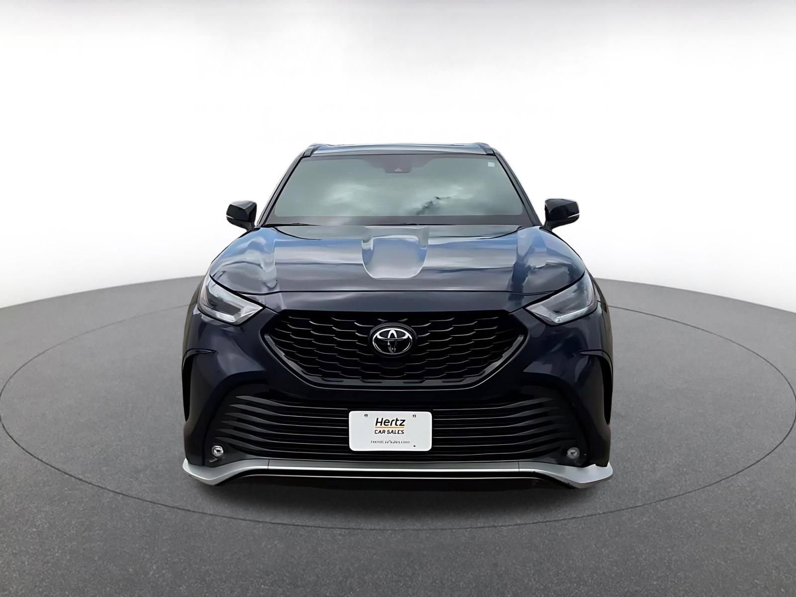 Thumbnail: 2025 Toyota Highlander - 4