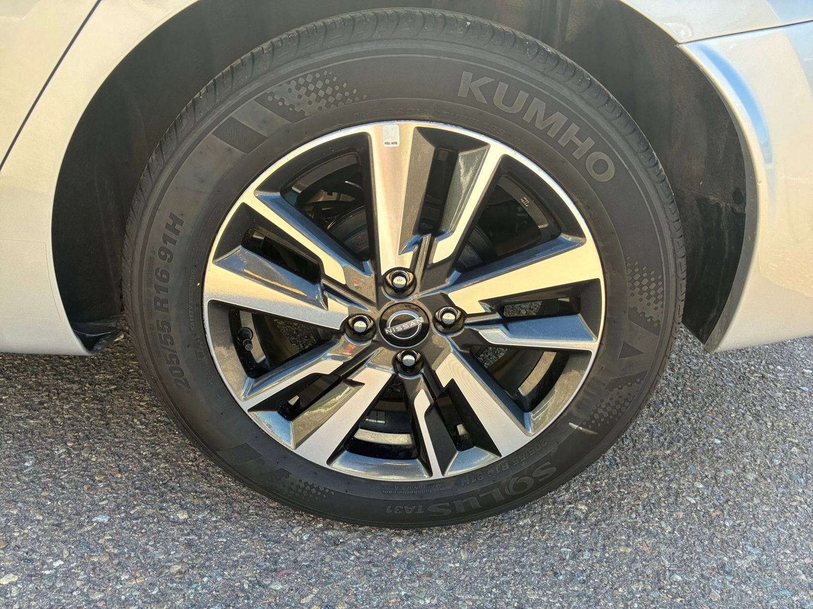 Thumbnail: 2025 Nissan Versa - 28