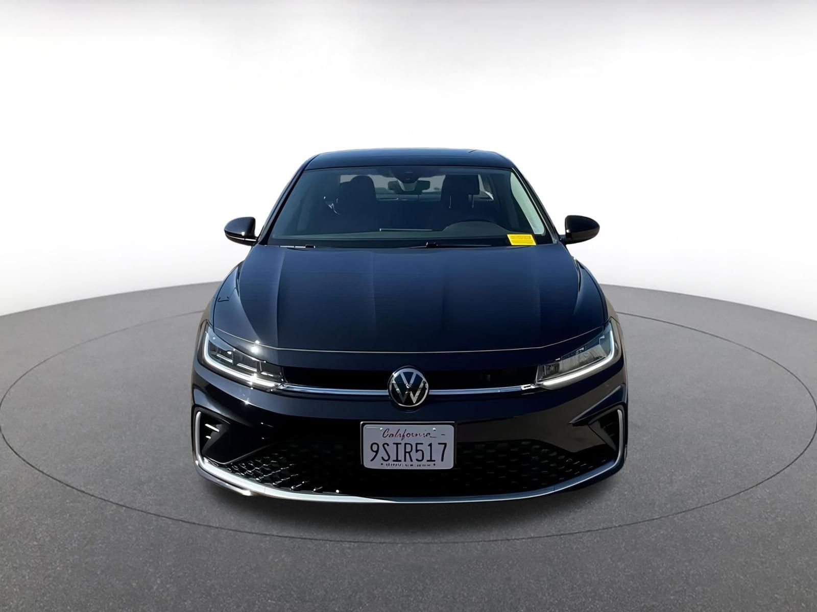 Thumbnail: 2025 Volkswagen Jetta - 4