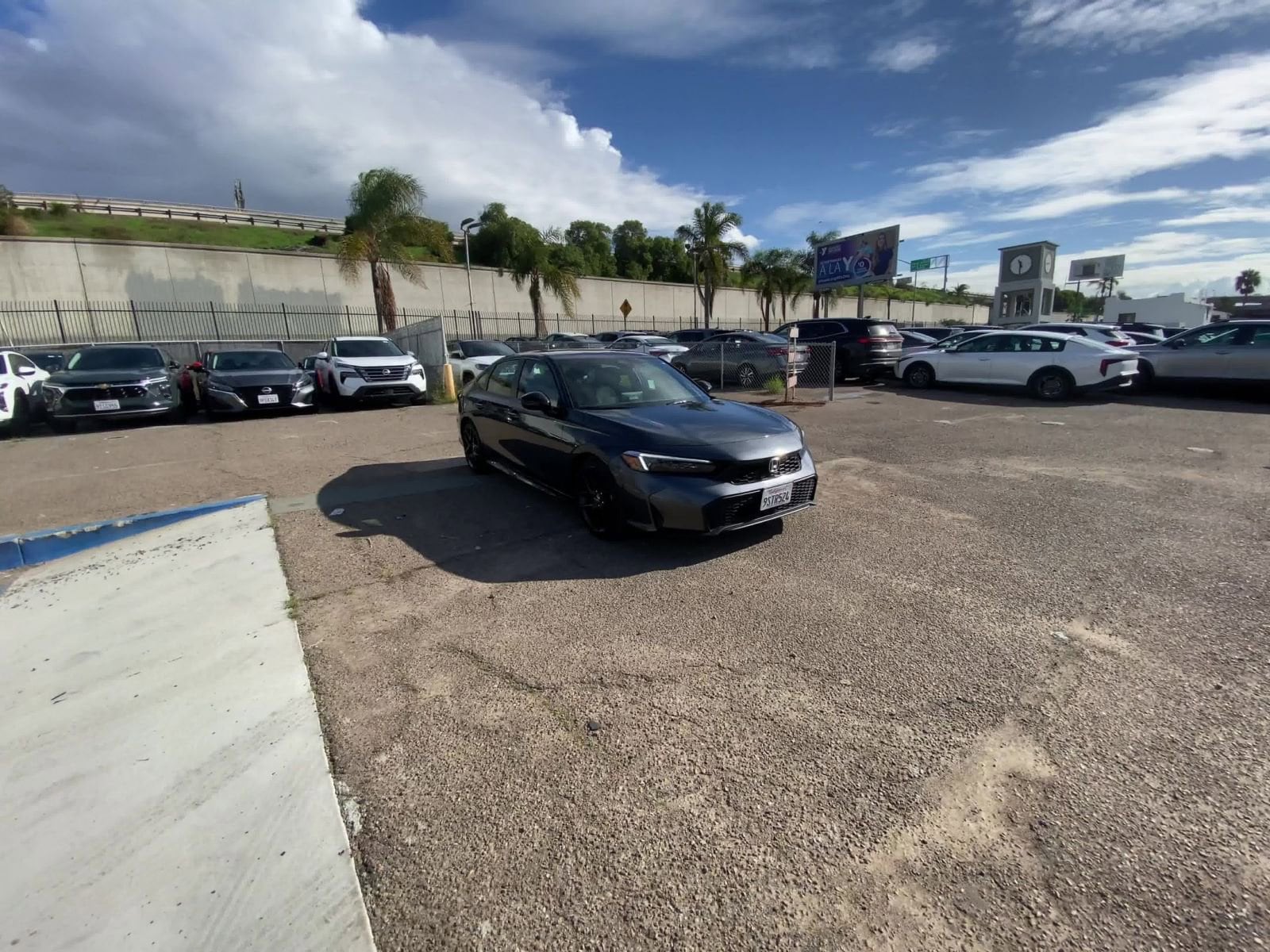 Thumbnail: 2025 Honda Civic - 16