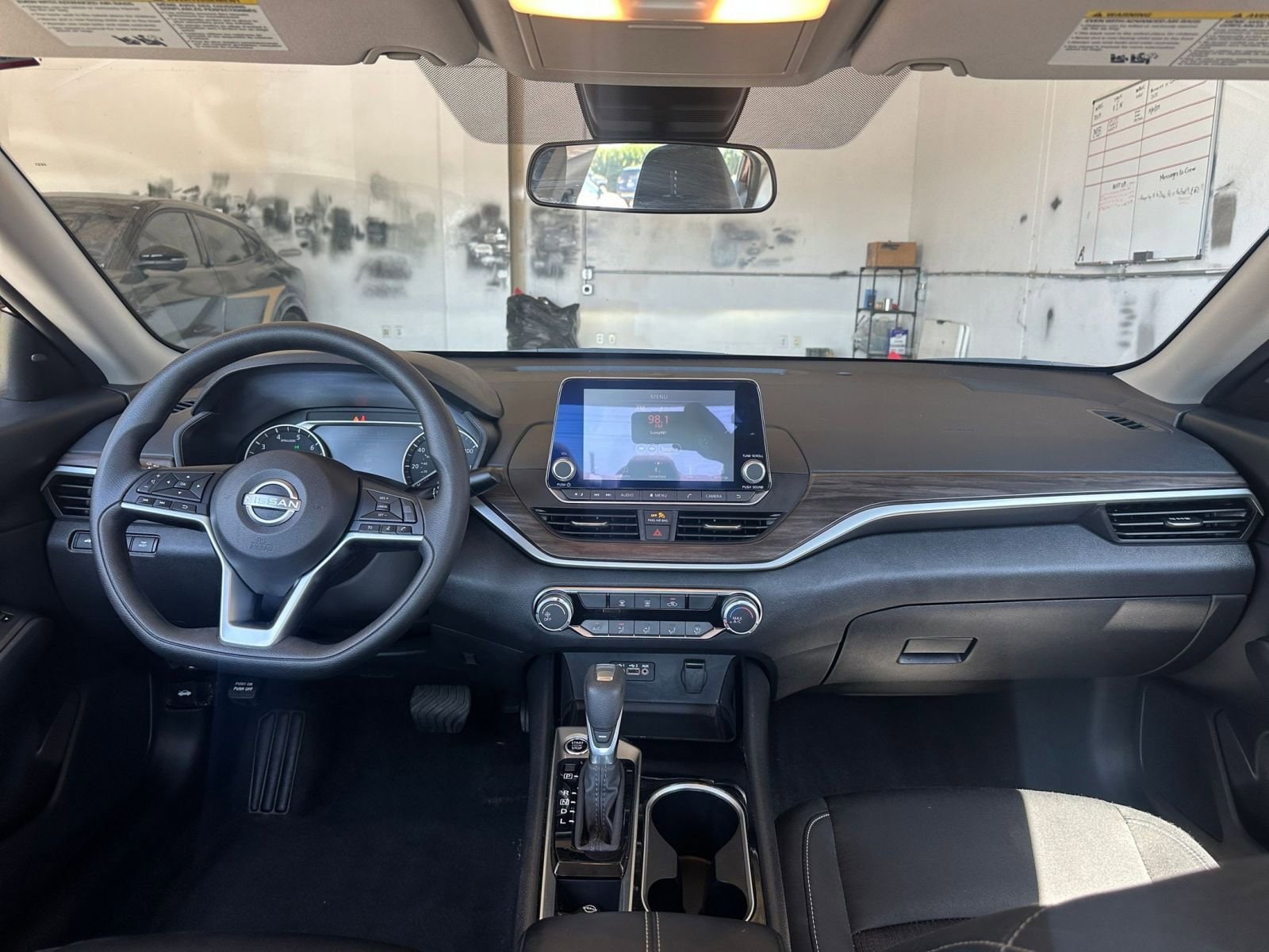 Thumbnail: 2024 Nissan Altima - 32