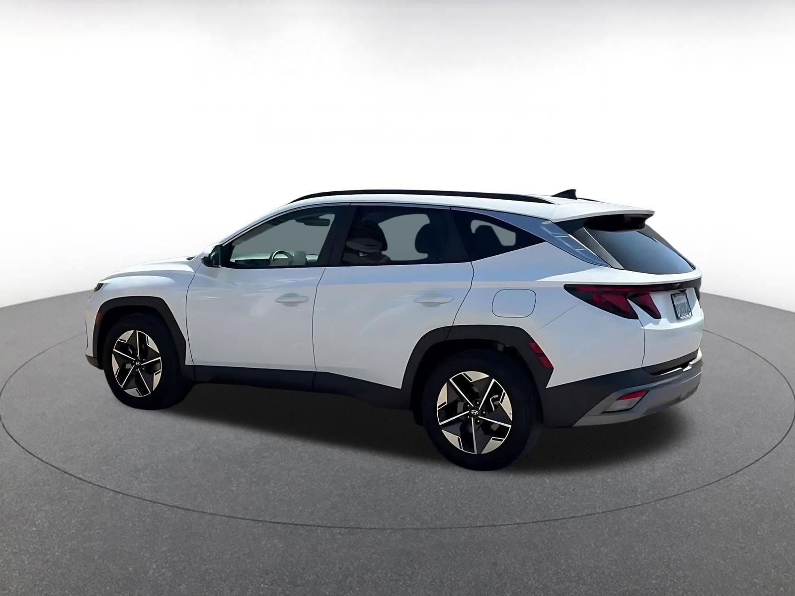 Thumbnail: 2025 Hyundai Tucson - 10