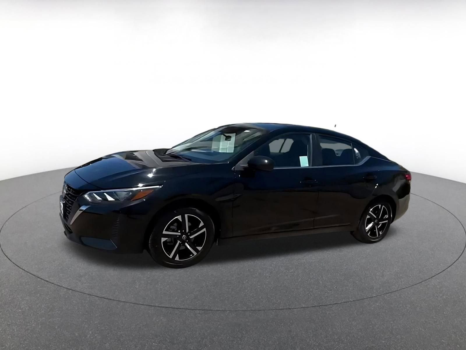 Thumbnail: 2025 Nissan Sentra - 8