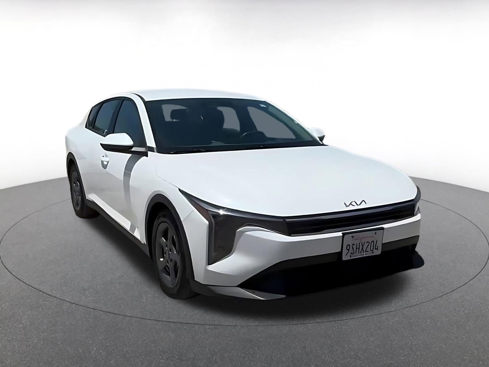 Thumbnail: 2025 Kia K4 - 3