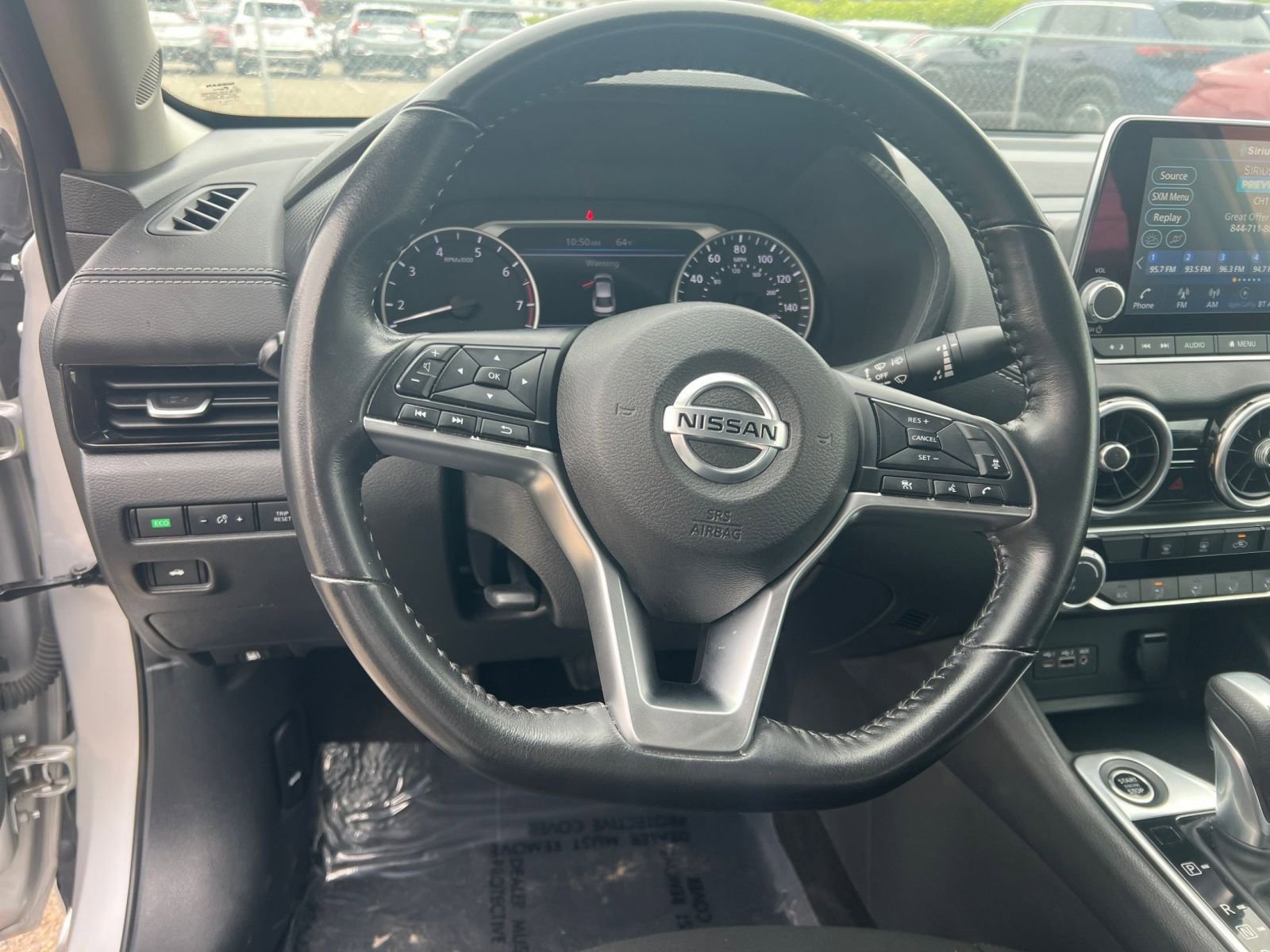Thumbnail: 2022 Nissan Sentra - 32