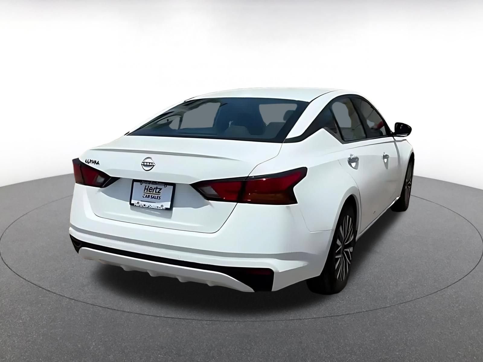 Thumbnail: 2025 Nissan Altima - 14