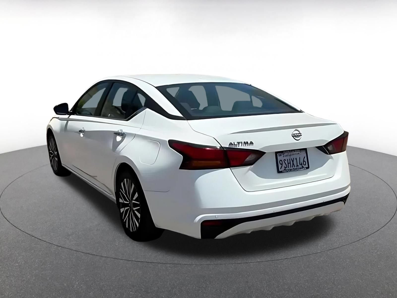 Thumbnail: 2025 Nissan Altima - 4