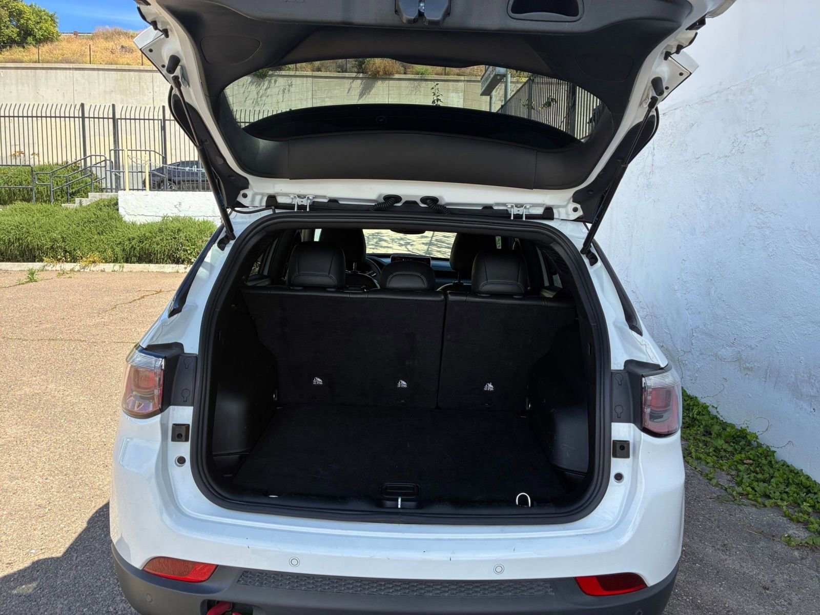 Thumbnail: 2025 Jeep Compass - 30