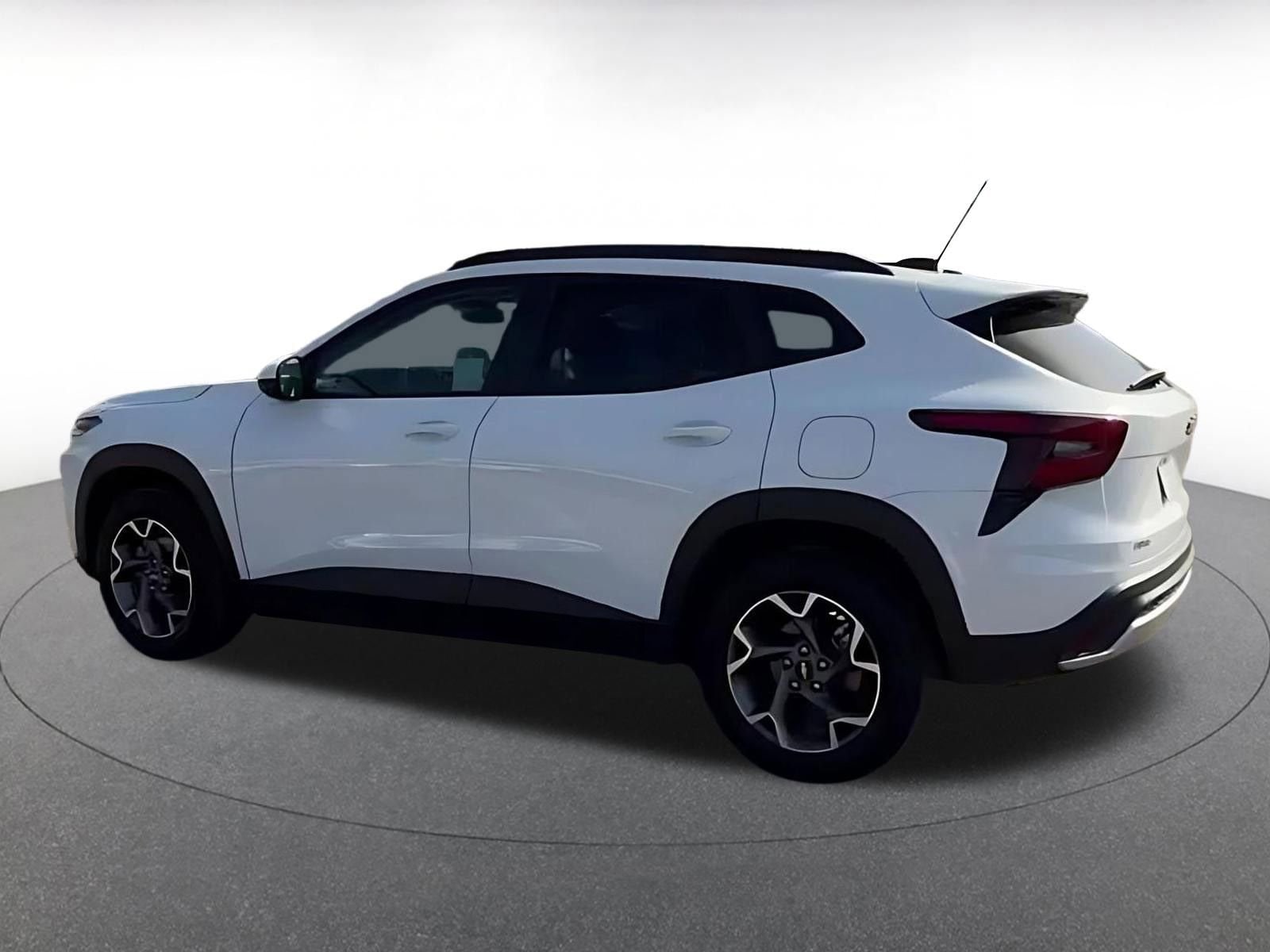 Thumbnail: 2025 Chevrolet Trax - 9