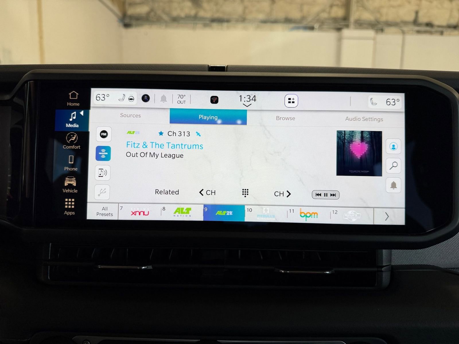 Thumbnail: 2025 Jeep Wrangler - 21