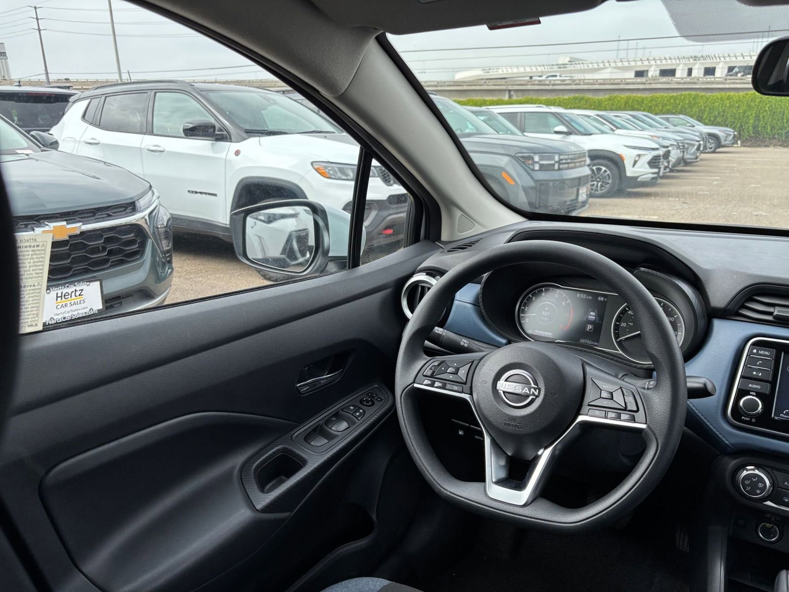 Thumbnail: 2025 Nissan Versa - 32