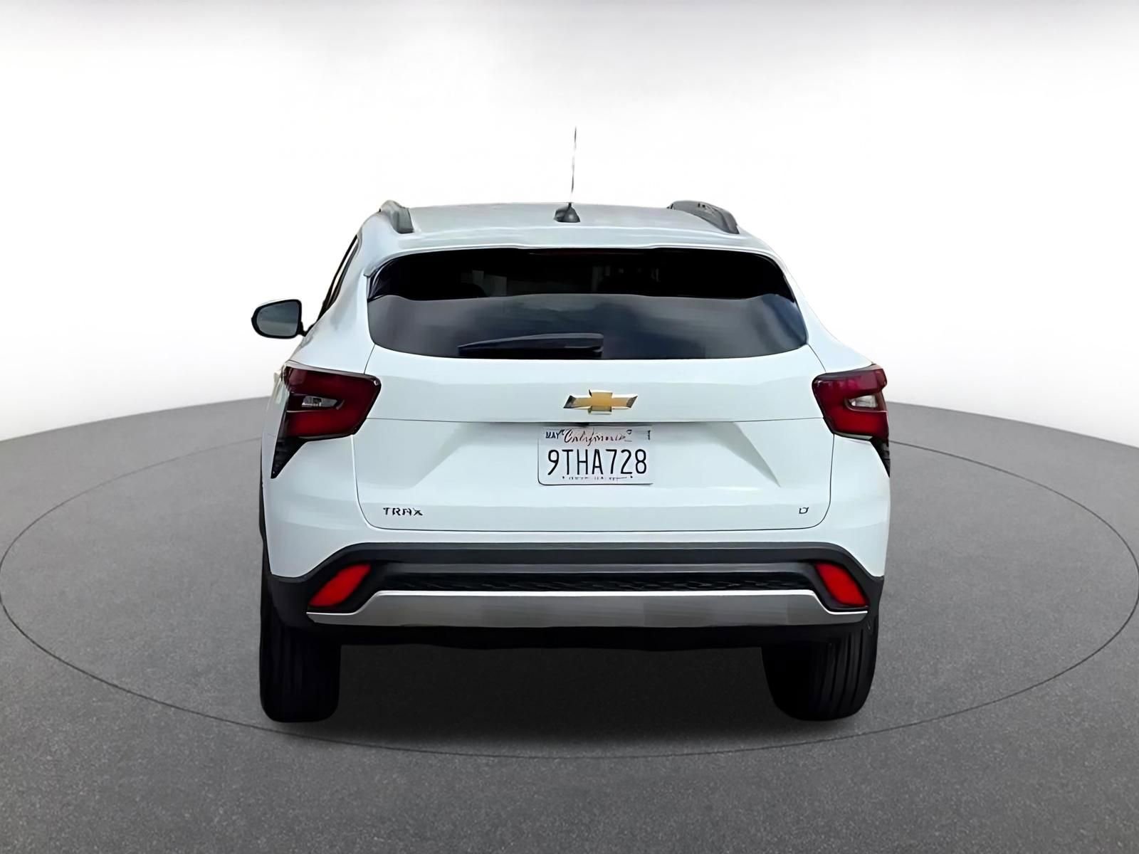 Thumbnail: 2025 Chevrolet Trax - 12