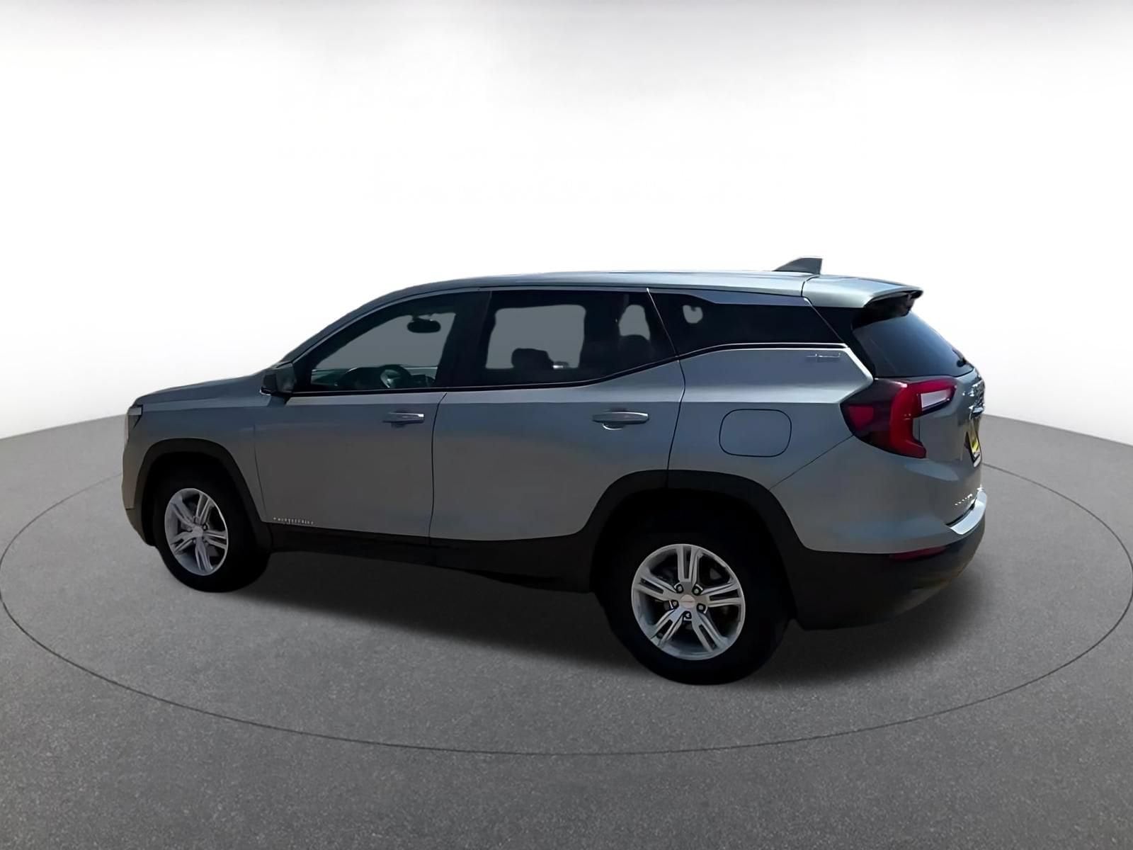 Thumbnail: 2024 GMC Terrain - 11