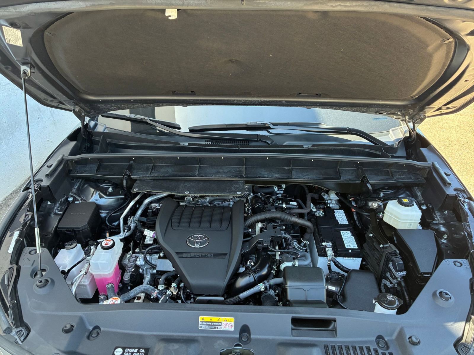 Thumbnail: 2025 Toyota Highlander - 34