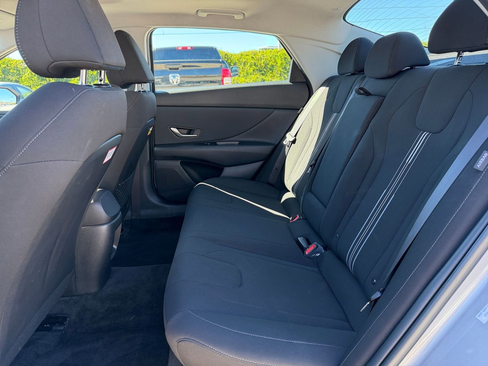 Thumbnail: 2025 Hyundai Elantra - 23