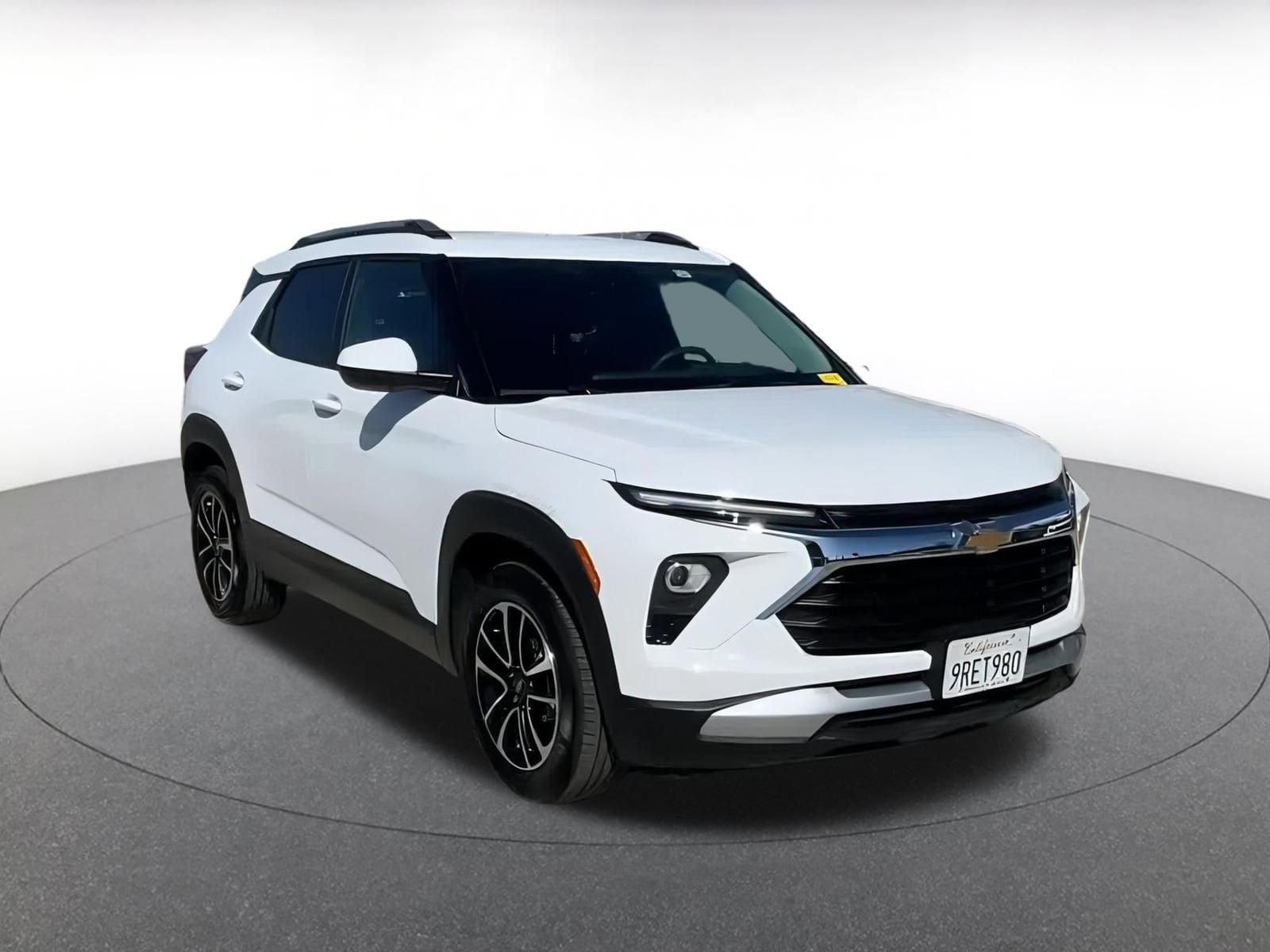 Thumbnail: 2025 Chevrolet TrailBlazer - 3