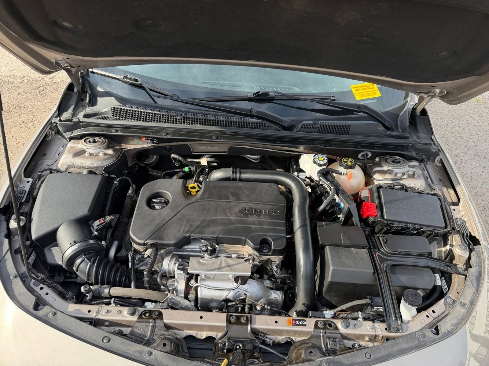 Thumbnail: 2023 Chevrolet Malibu - 32