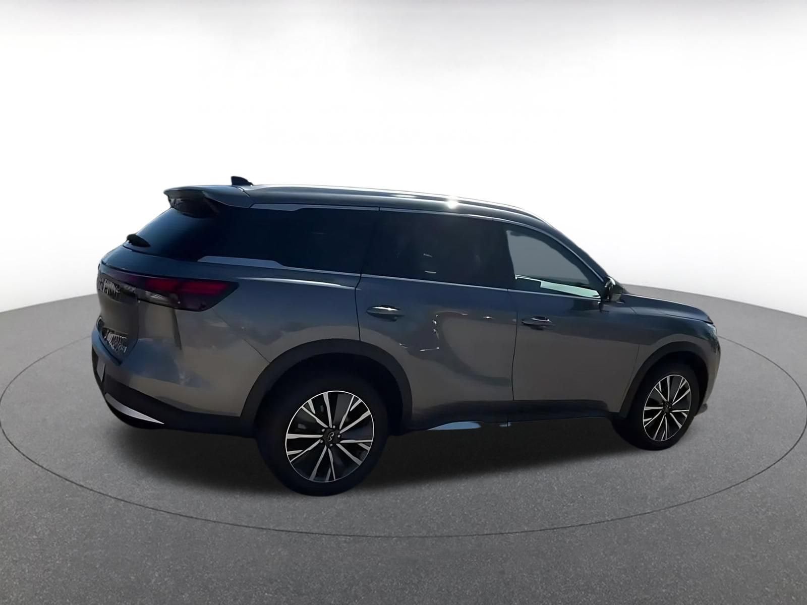 Thumbnail: 2026 INFINITI QX60 - 14