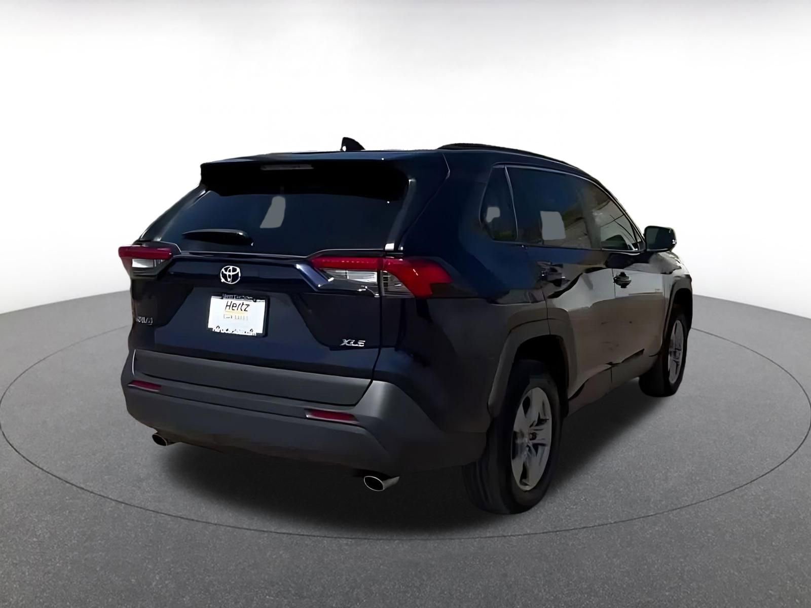 Thumbnail: 2024 Toyota RAV4 - 12