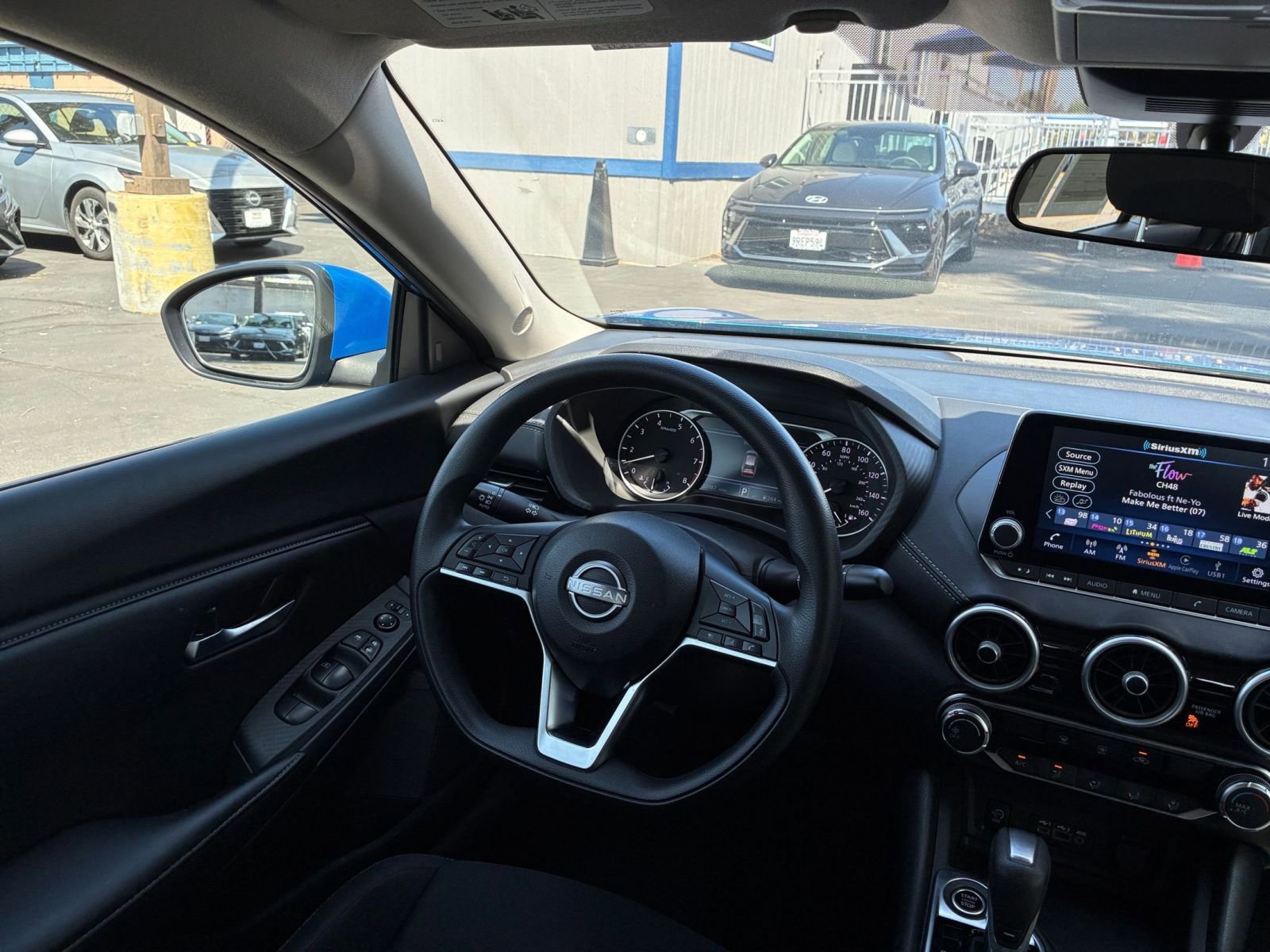 Thumbnail: 2025 Nissan Sentra - 32