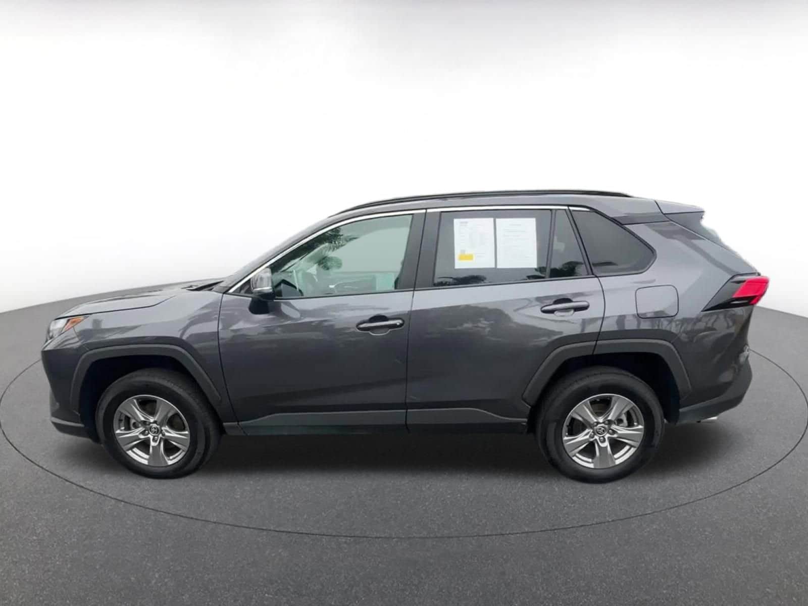 Thumbnail: 2025 Toyota RAV4 - 9