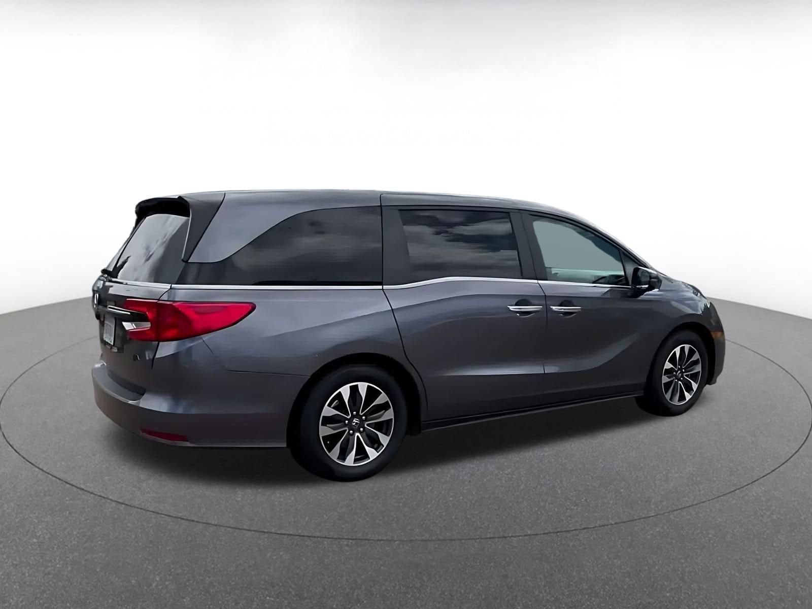 Thumbnail: 2024 Honda Odyssey - 13