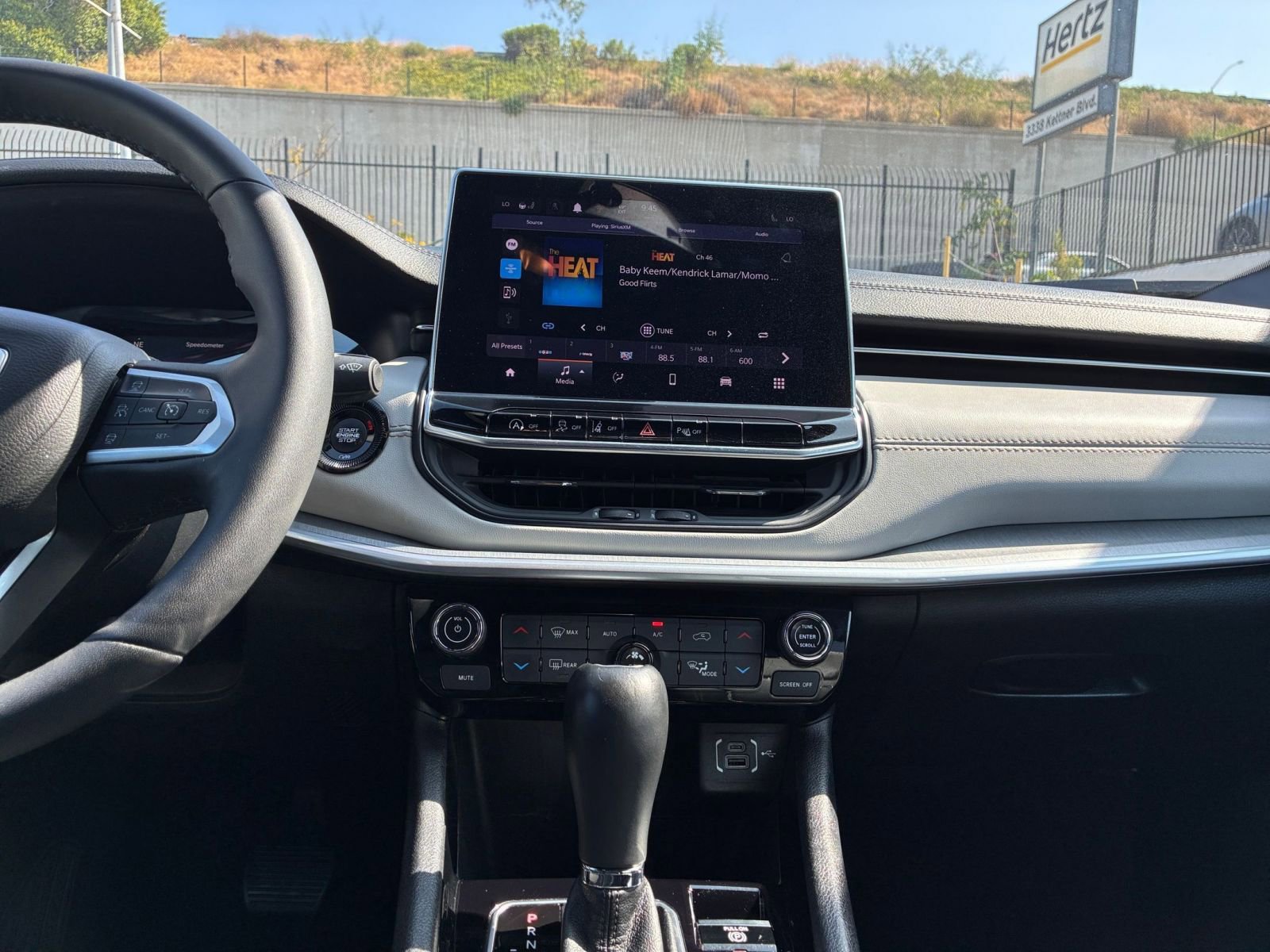 Thumbnail: 2025 Jeep Compass - 17