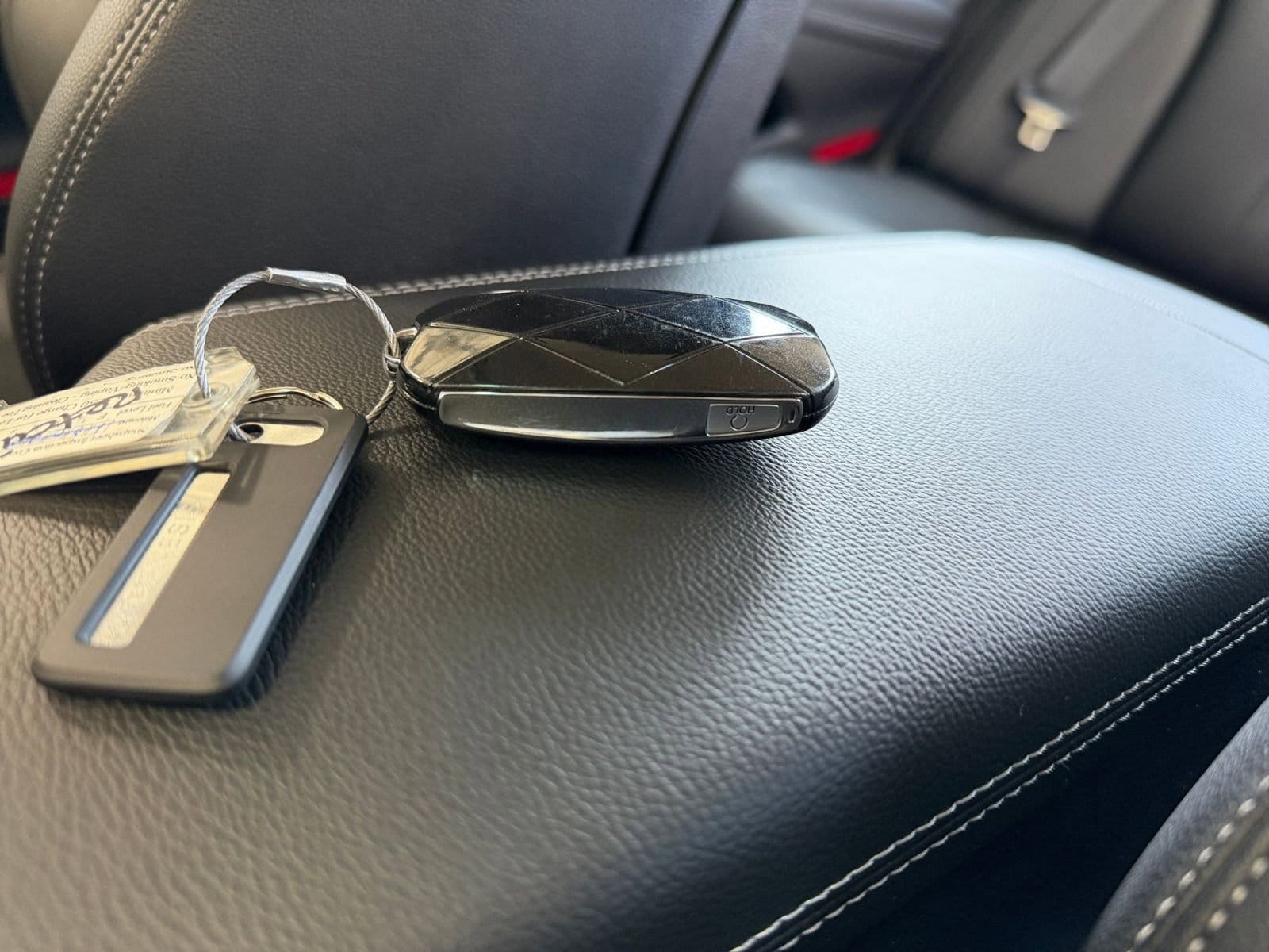 Thumbnail: 2025 Genesis G70 - 22