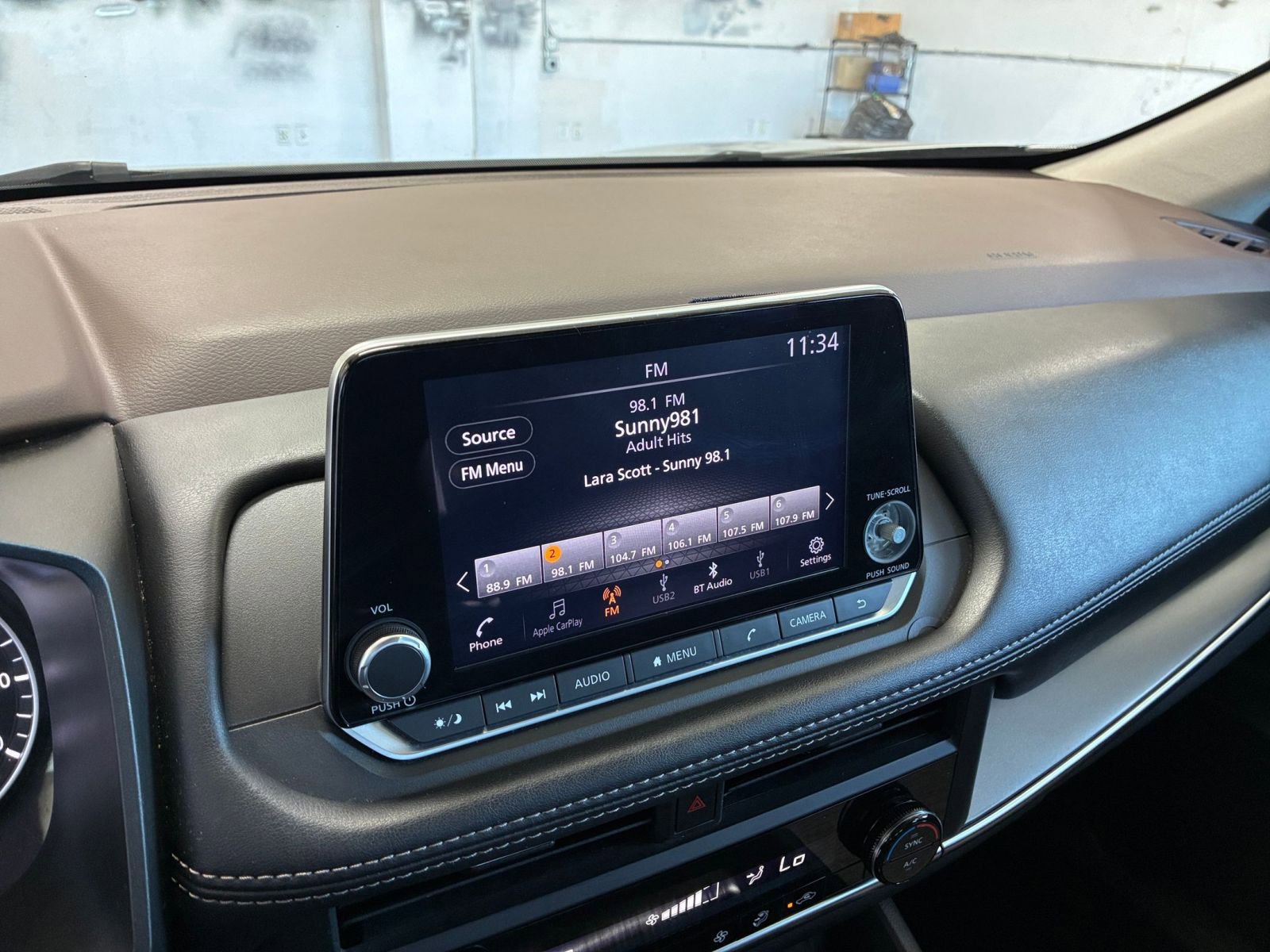 Thumbnail: 2023 Nissan Rogue - 20