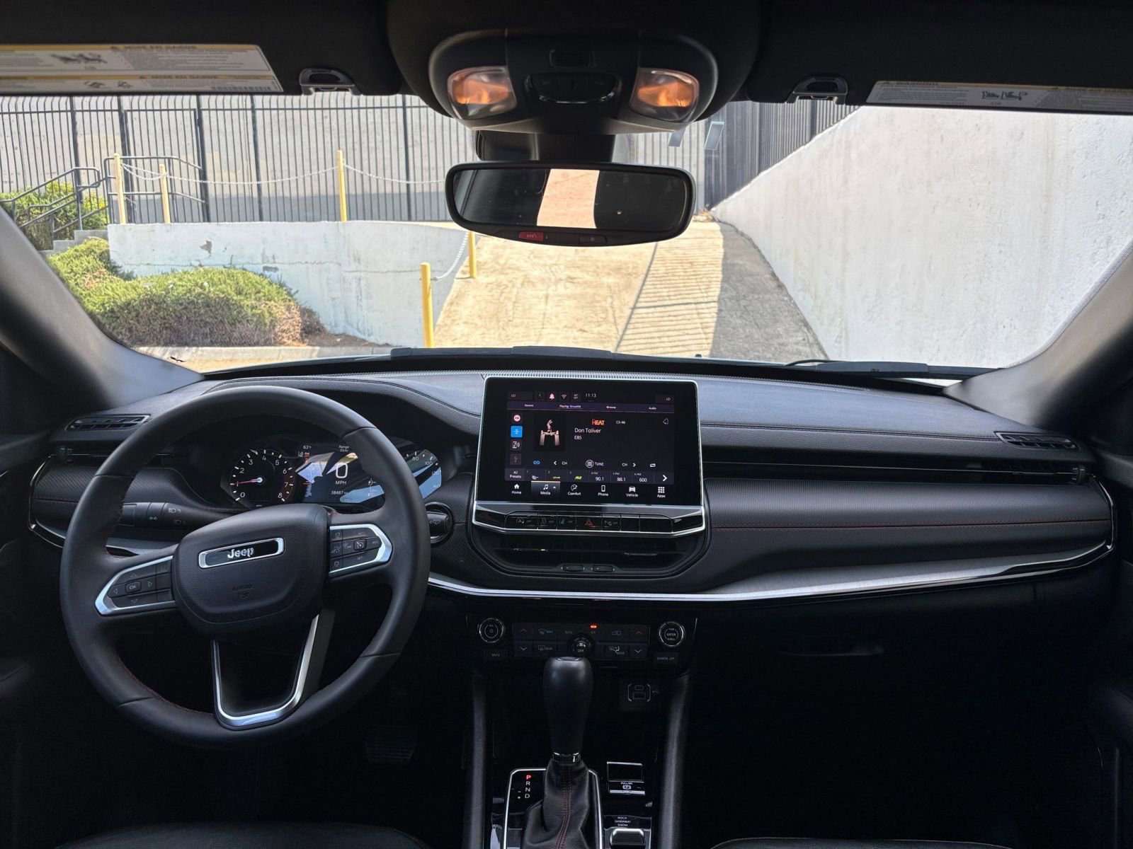 Thumbnail: 2025 Jeep Compass - 32