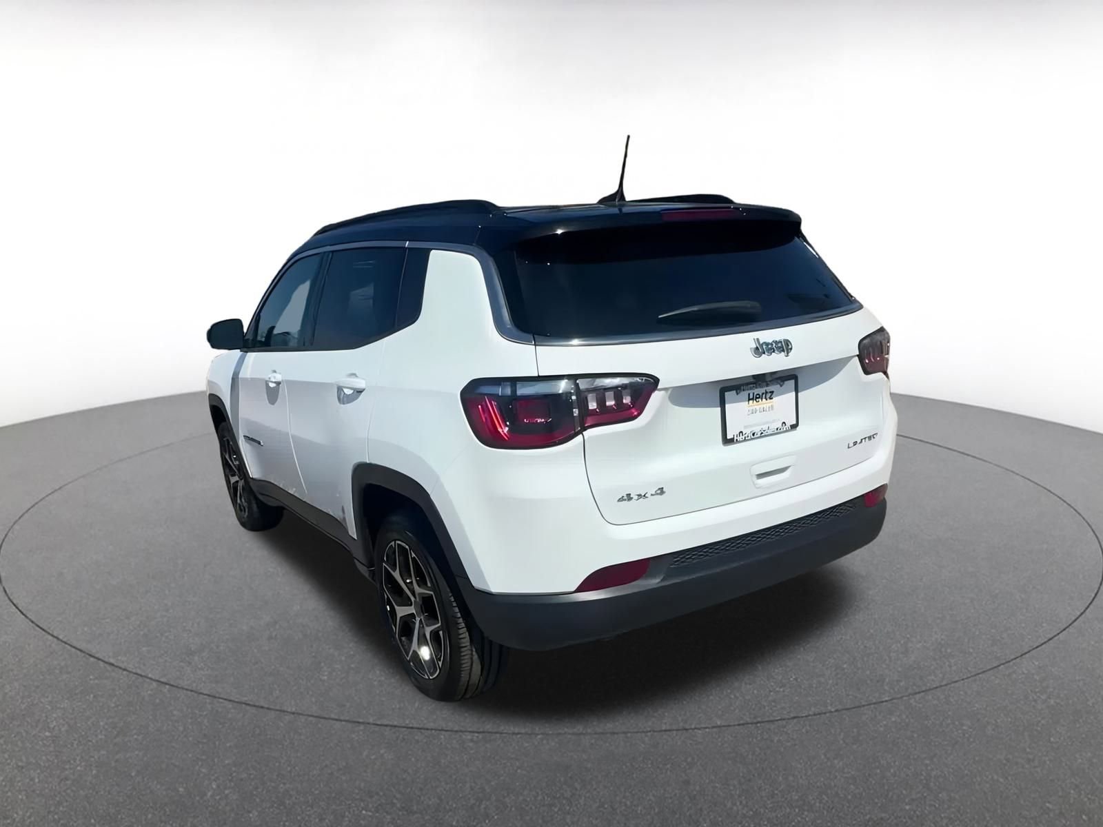 Thumbnail: 2025 Jeep Compass - 11