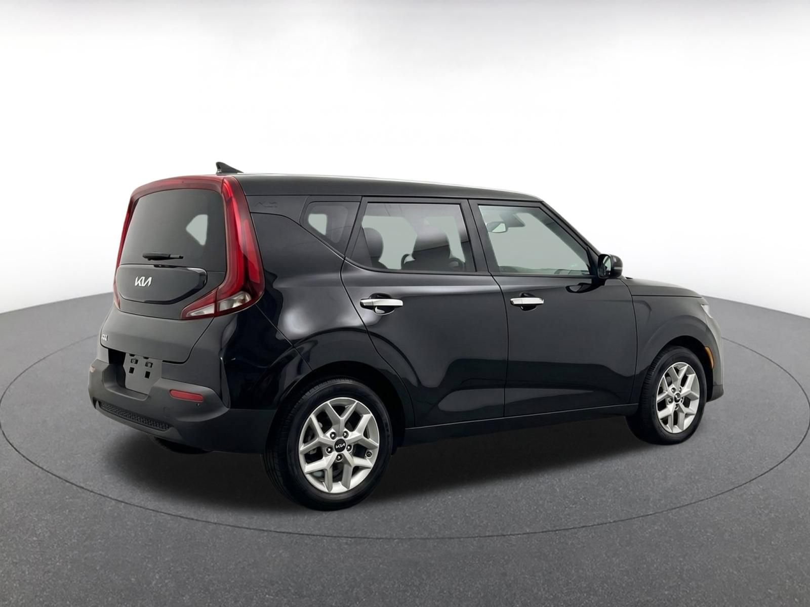 Thumbnail: 2025 Kia Soul - 9