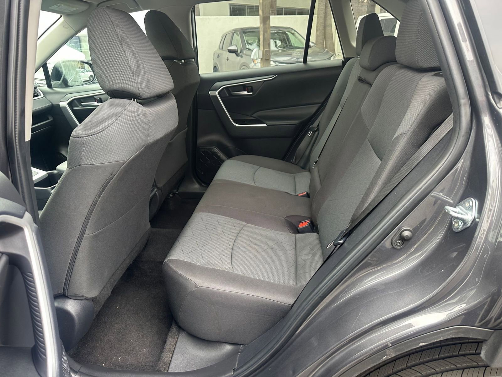 Thumbnail: 2025 Toyota RAV4 - 25