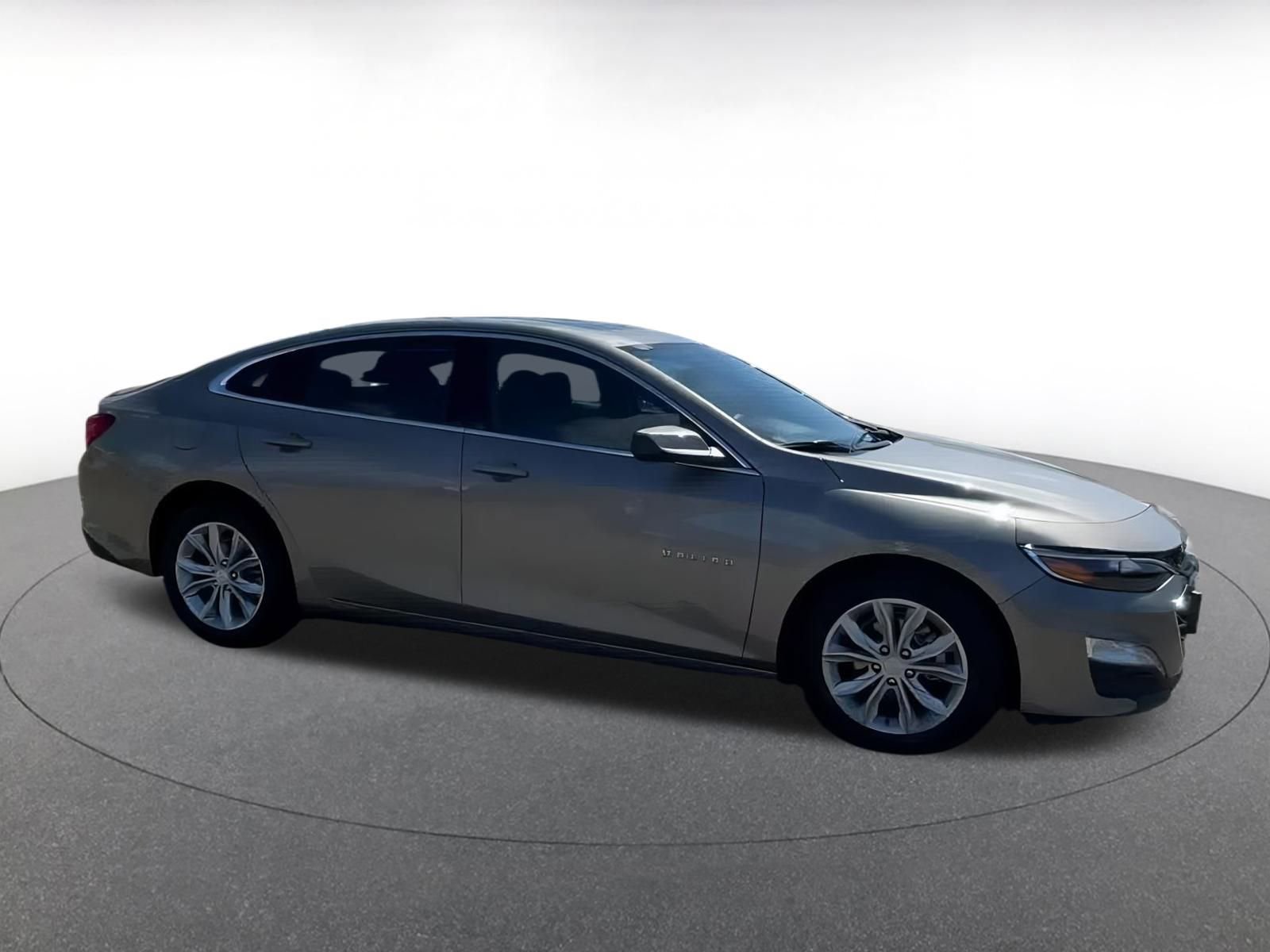 2024 Chevrolet Malibu LT 2