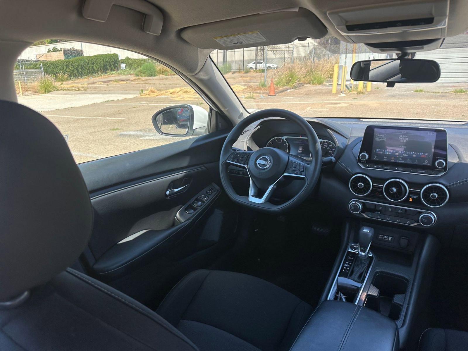 Thumbnail: 2024 Nissan Sentra - 32