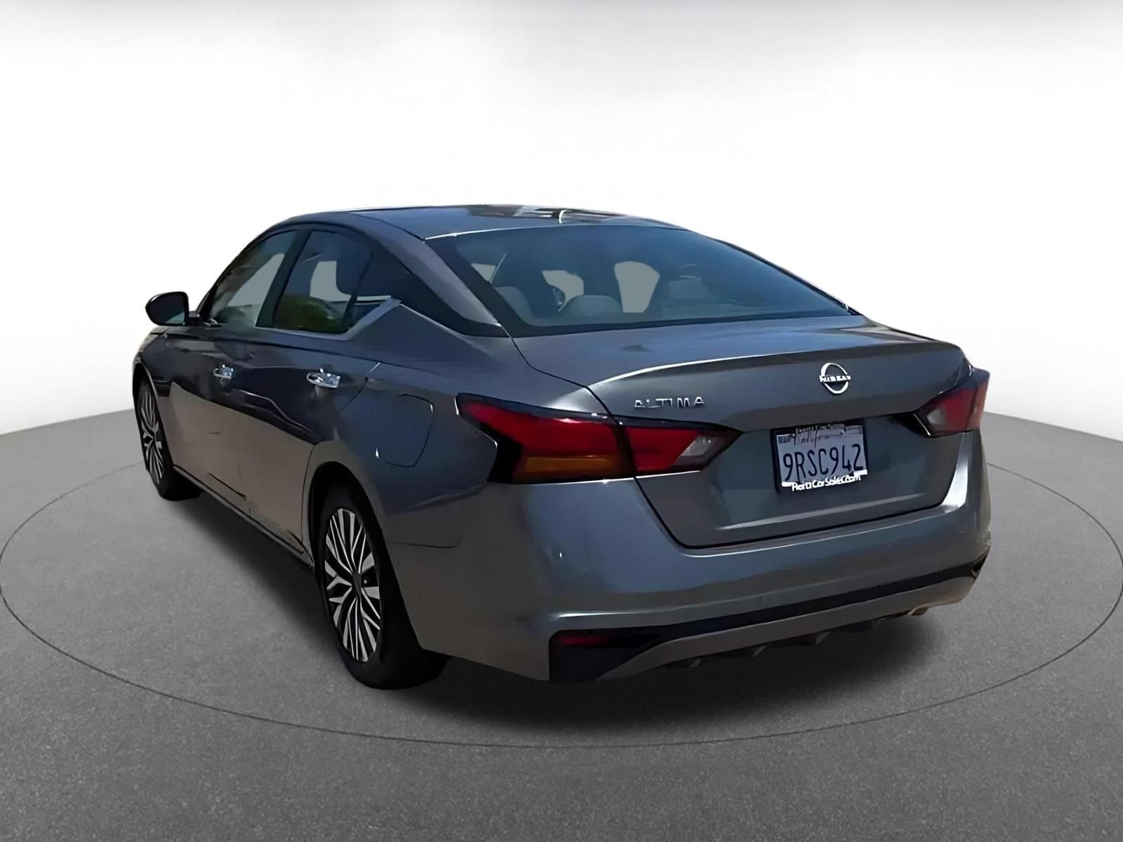 Thumbnail: 2025 Nissan Altima - 11
