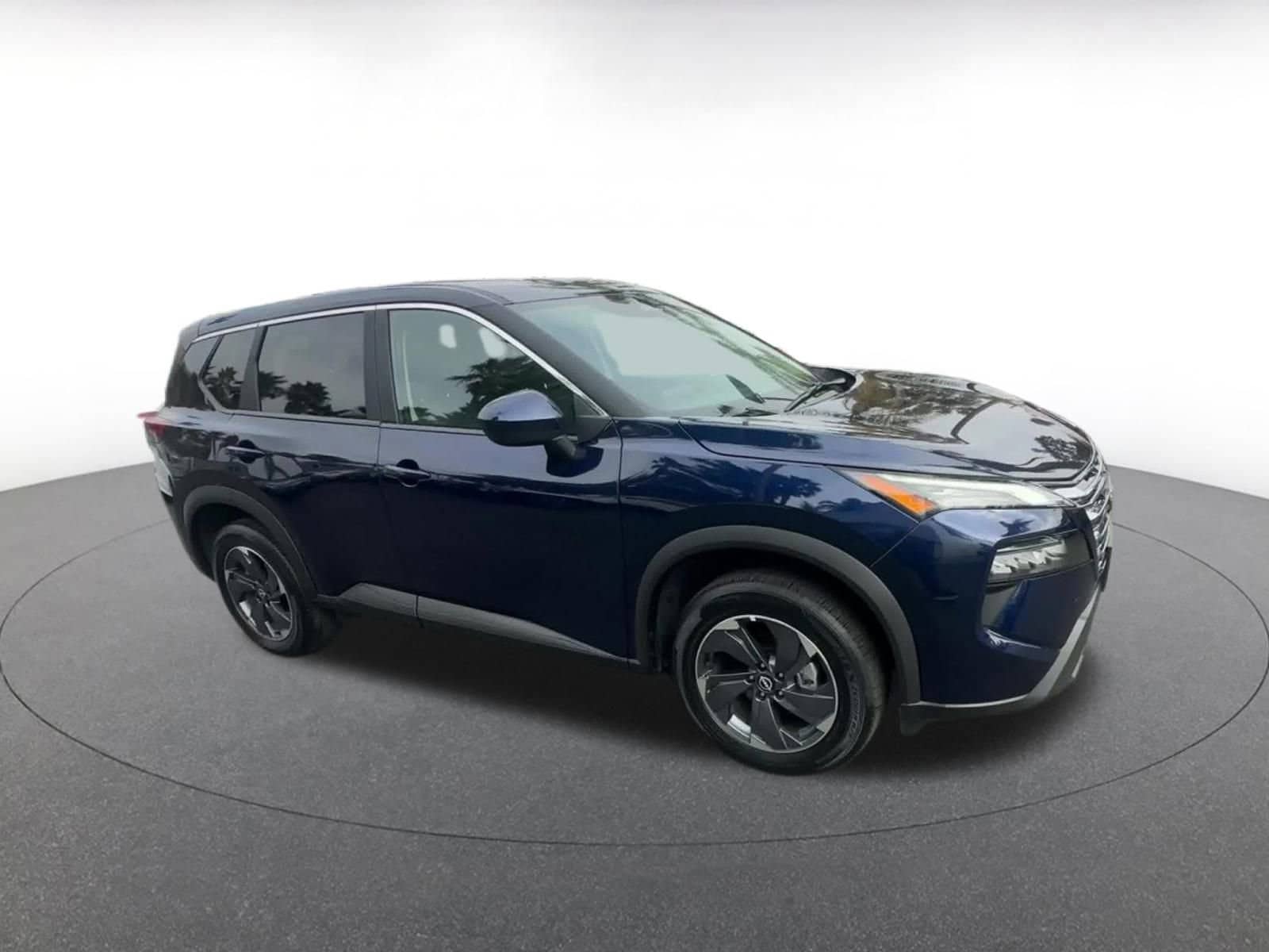 Thumbnail: 2025 Nissan Rogue - 2