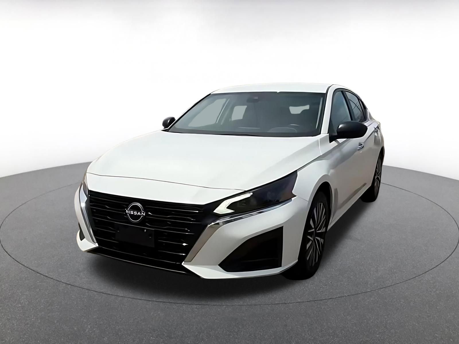 Thumbnail: 2025 Nissan Altima - 7