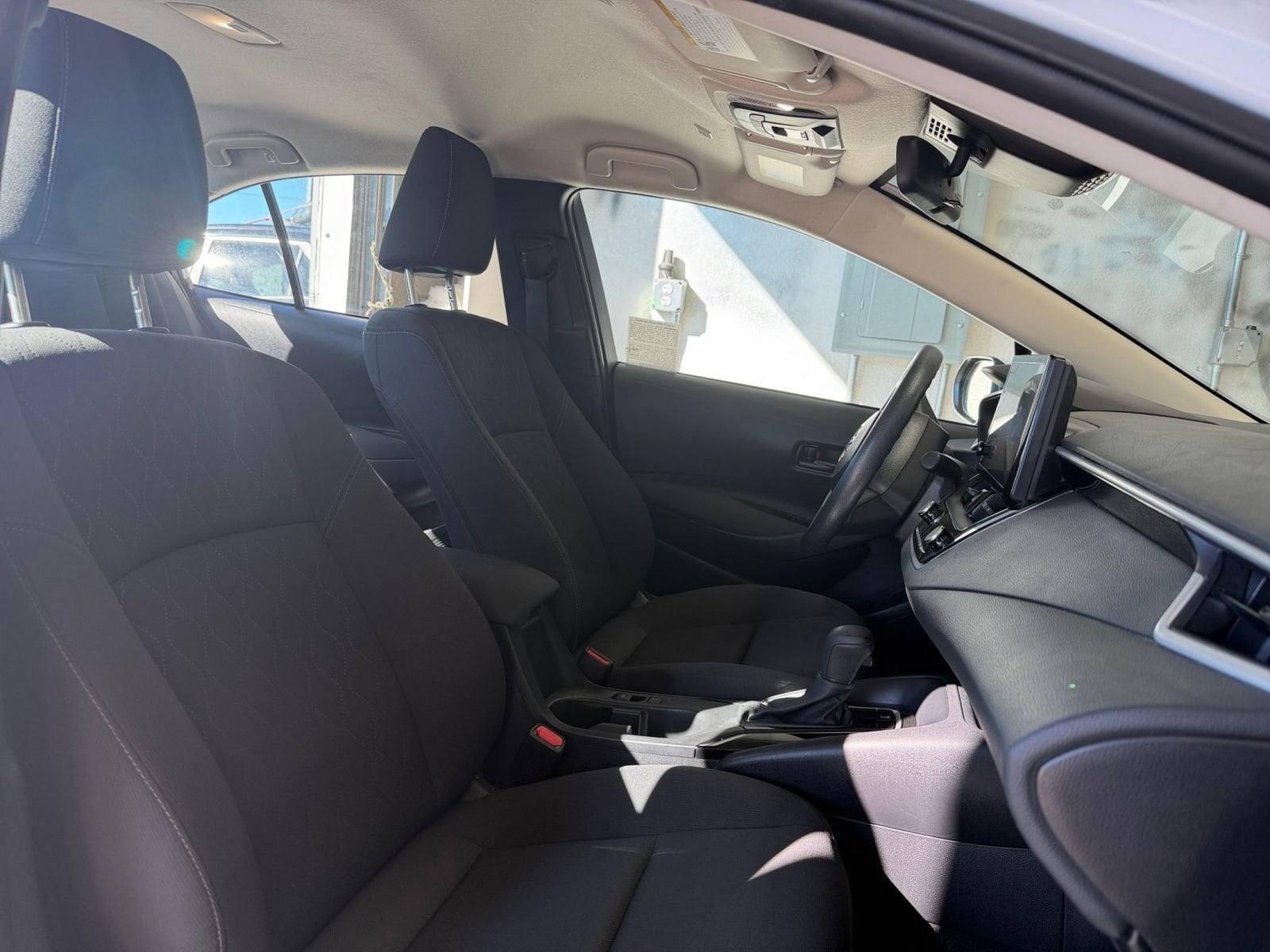 Thumbnail: 2025 Toyota Corolla - 34