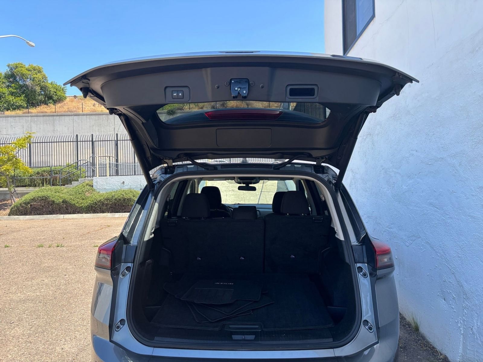 Thumbnail: 2025 Nissan Rogue - 33